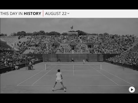 ON THIS DAY | AUGUST 22 | Althea Gibson becomes first African-American on U.S. tennis tour