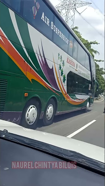Jalan santai bareng bus Karina Doble Decker di tol Jagorawi #shorts