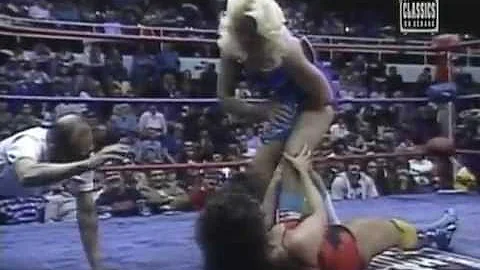 Sheri Martel vs Debbie Combs