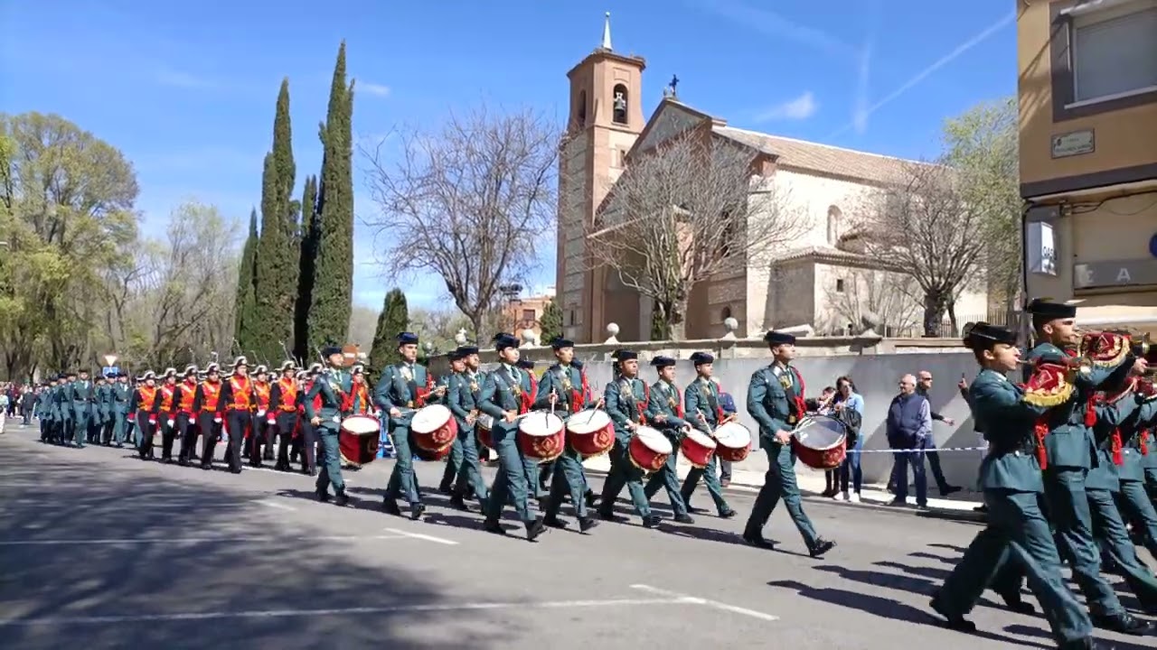 Desfile de la Guardia Civil en Pinto