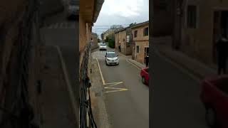 İspanyada Polis Halka Moral Veriyor