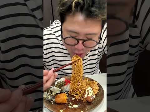 マルちゃんの焼きそばのワンプレート禁断飯を食う #asmr #shorts #mukbang #eatingsounds