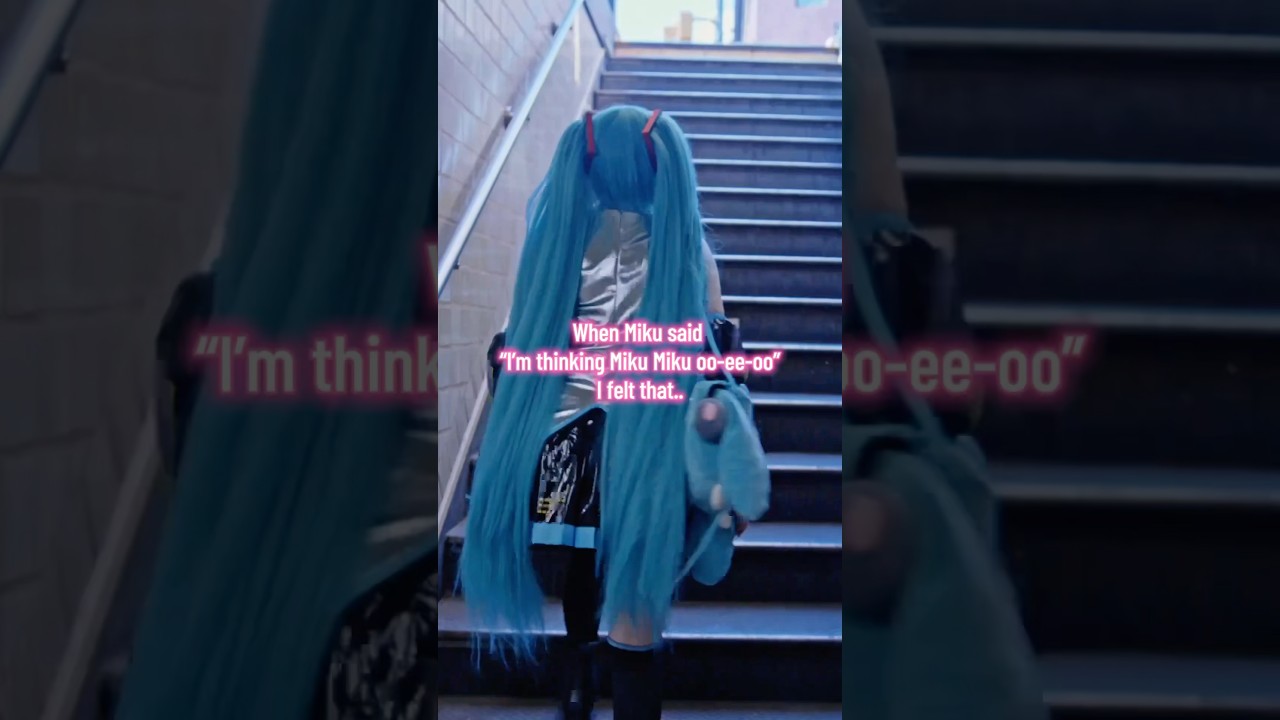 Miku 🥬 #hatsunemiku #miku #mikucosplay #vocaloidcosplay #vocaloid #cosplay #mikuhatsune #cosplayer