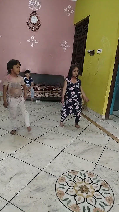 ghadi ghqne bajave song