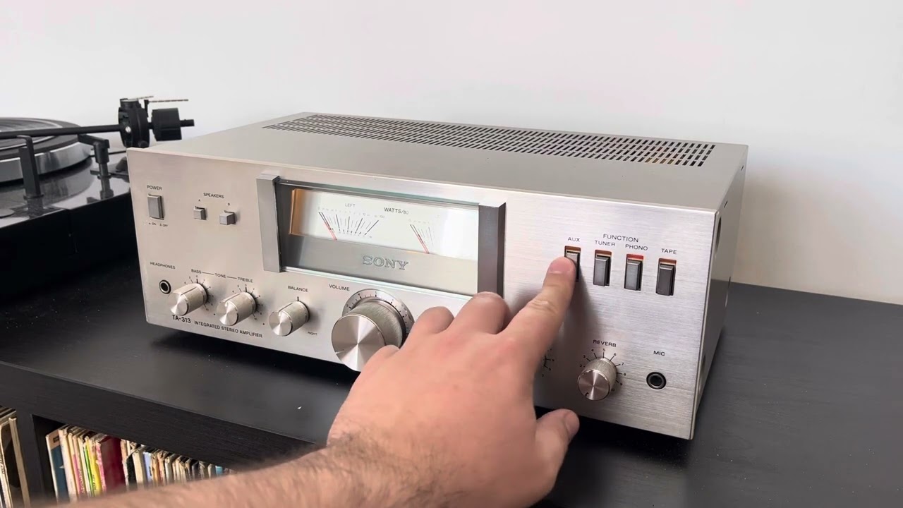 Vintage Sony TA-313 Stereo Amplifier - YouTube