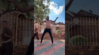The House Kitchen Whats Going On In Pretoria   6 Foot 7 Foot Barcadi Remix And Dance Challengek