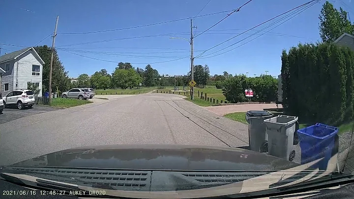 Lillian Ave. - Heading East (Timmins, Ontario, Can...