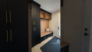 Bungalow With Designer Kitchen In Calgary Alberta