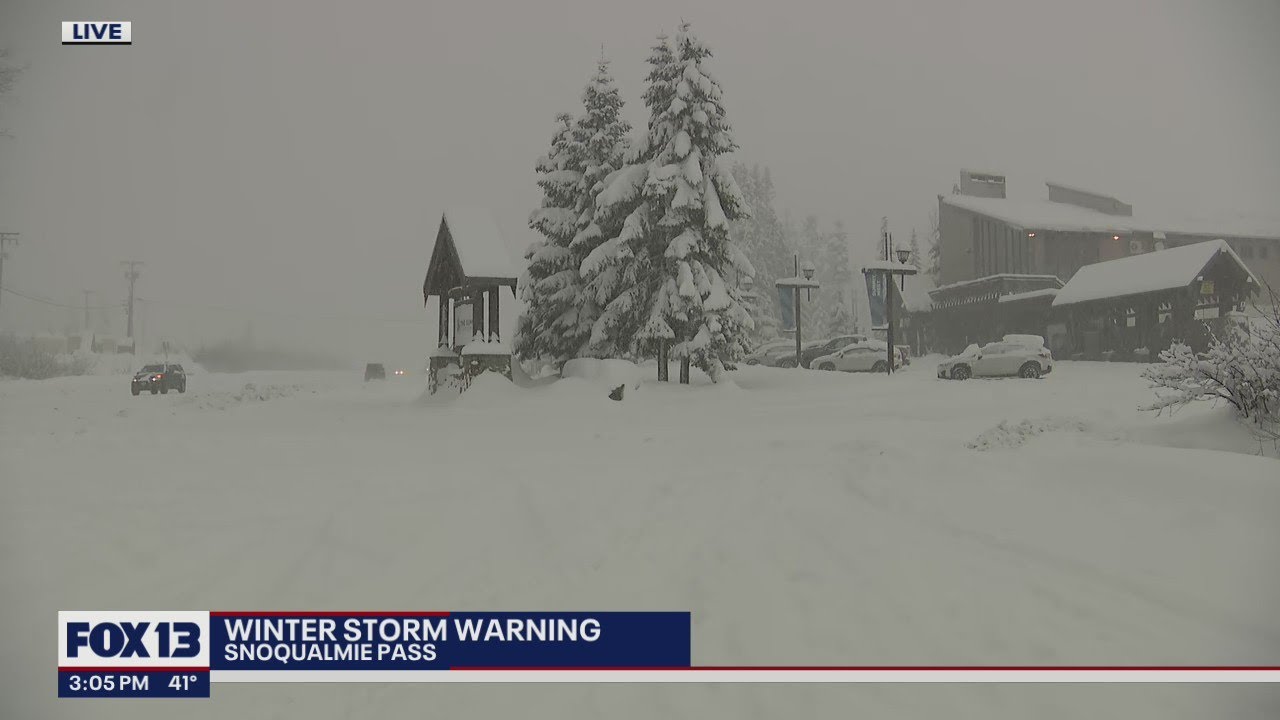Passes hit with first major snowfall of the year | FOX 13 Seattle - YouTube