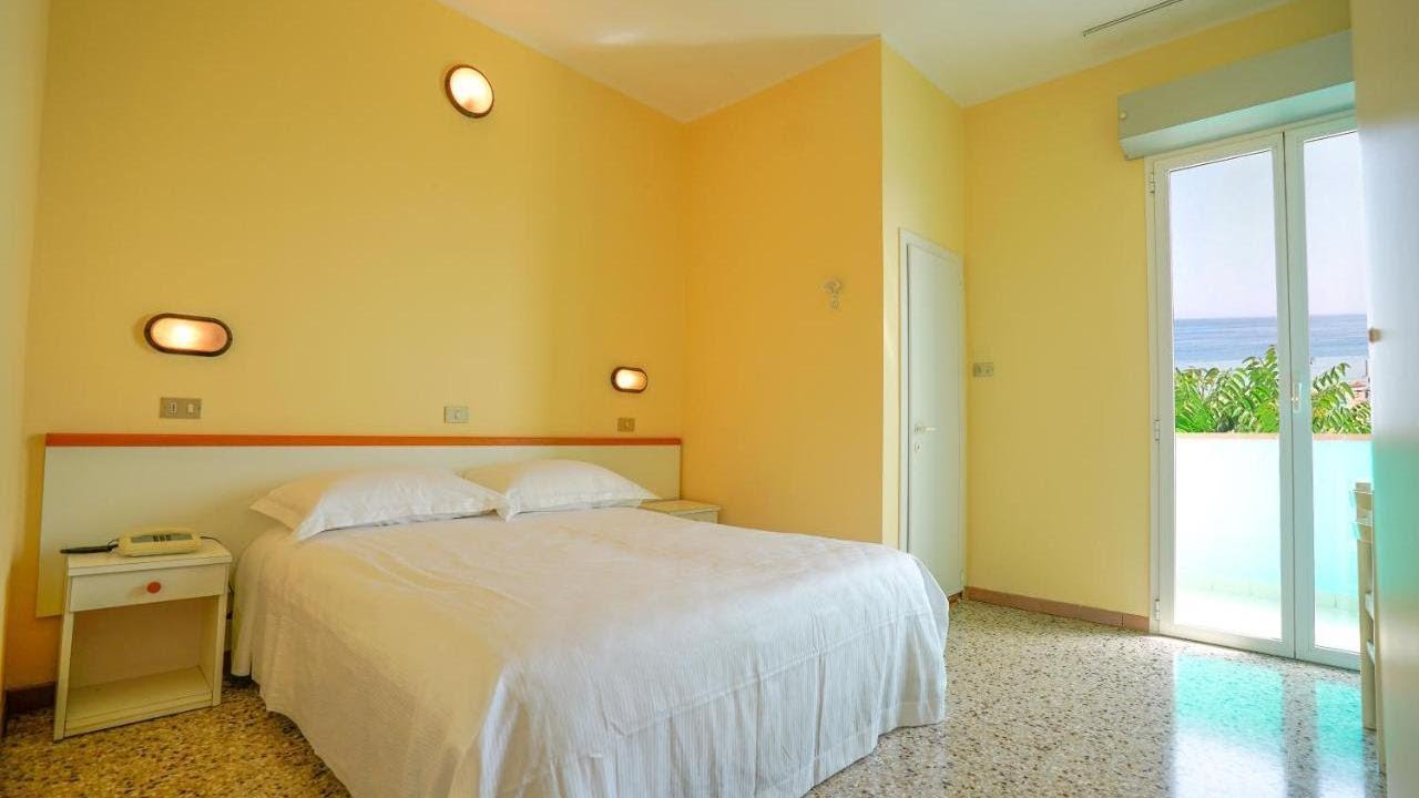 Hotel Mondial, Rimini, Italy