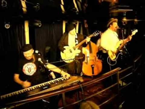 Backyard Bluesband Feat Reidar Larsen Youtube