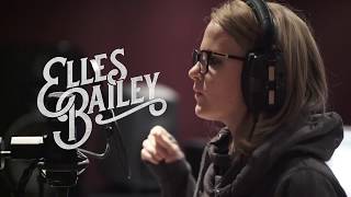 Video thumbnail of "Elles Bailey - Woman Like Me"