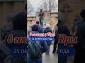 Армия почитателей артиста: могила Юры Шатунова #shorts #шатунов #shortvideo #белыерозы #ласковыймай