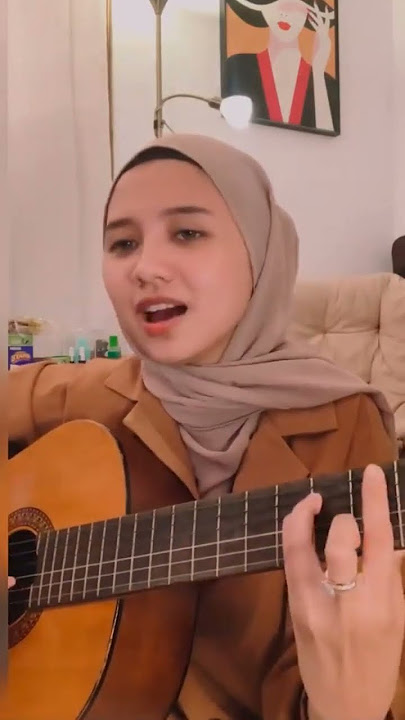 Robinhood ft Asmirandah - Salahkah Kita (Cover by Alzera Geny Netriana)