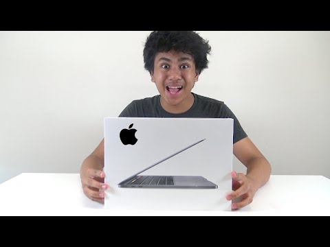 Unboxing Apple's New MacBook Pro