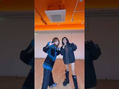 #<strong>Crow</strong> 🐦‍⬛ w/ #최예나 #YENA @YENA_OFFICIAL