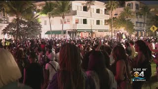 Miami Beach Police Enforces Curfew