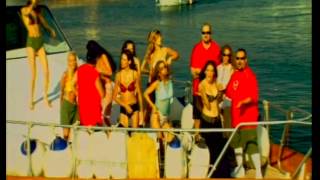 Ημισκούμπρια - Πάμε Όλοι Μαζί Σε Μια Παραλία - Official Video Clip chords
