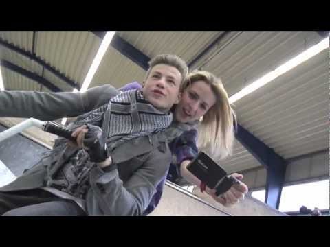 Eva Padberg & Chris Bhm fr CASIO Tryx Cam 2011