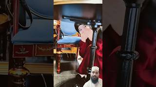 How Should Muslim Girls Eat In Restaurants?