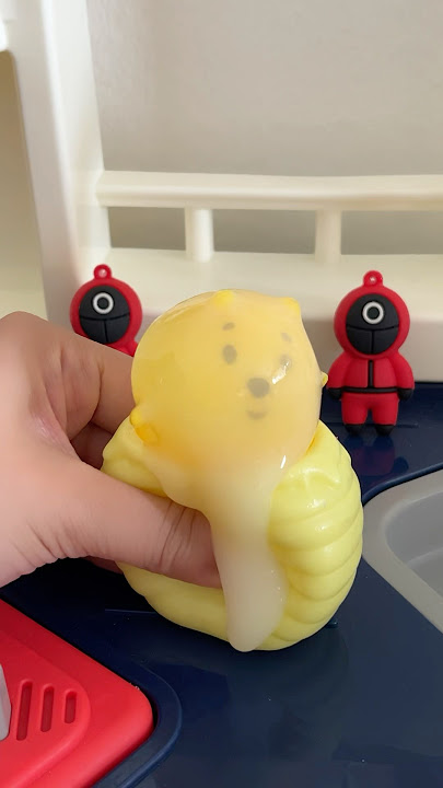 Squid Game Super Stinky! 🤢🤮