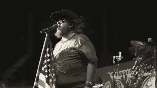 Colt Ford No trash in my trailer