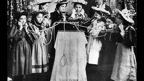 This Week in Tech History: The First Jukebox | Into Tomorrow