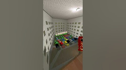 Indian Cockroach Super And Skull vs Cars chase me in Liminal Hotel Nextbots Gmod