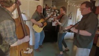 Old Crow Medicine Show - Down Home Girl performed by Sweetheart Mountain