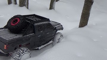 1/5 scale redcat clawback snow CHAINS deep snow adventure.