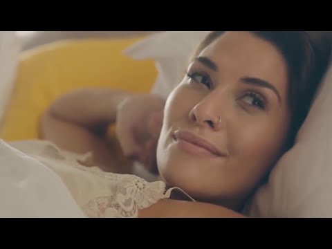 Ivana Nadal en la publicidad de televisores Hitachi para el Mundial Rusia 2018 - SPOT