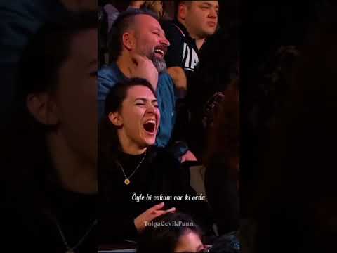Yönetmenin gülüşü 😂😂😂
