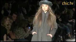 New York Fashion Week - Fall 2010 / Day 2