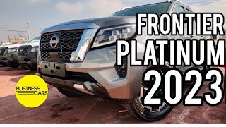 Nueva Nissan Frontier PLATINUM 2023, algún cambio aparte del emblema❓