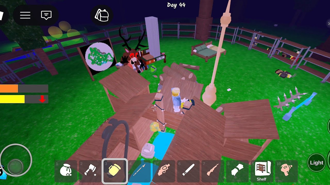 99 night in the forest playing with random players making base fire out safe? $#99nightintheforest