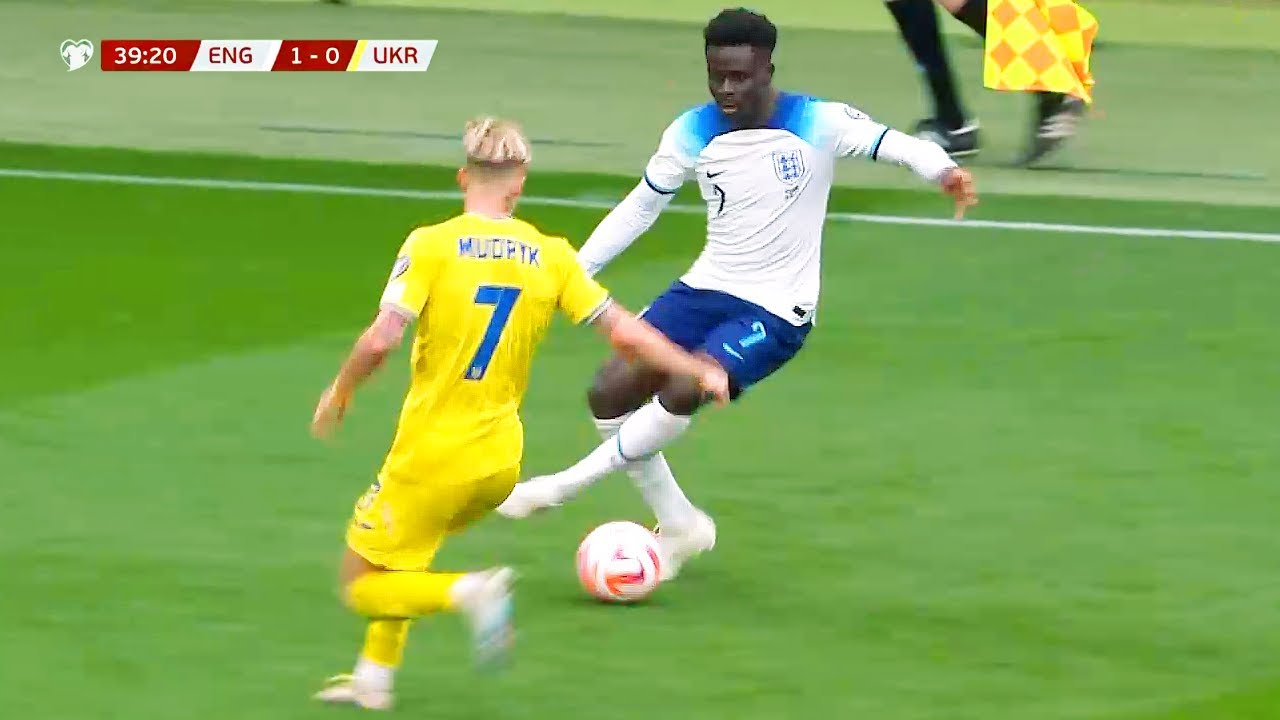 7 Times Saka Impressed The World! - YouTube