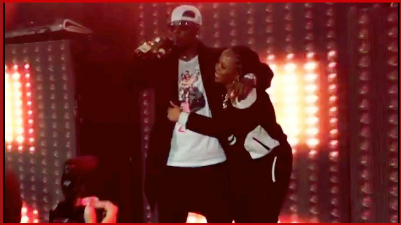 R Kelly SERENADES Snoop Dogg WIFE At HALLOWEEN PARTY ft. E-40 Demi ...