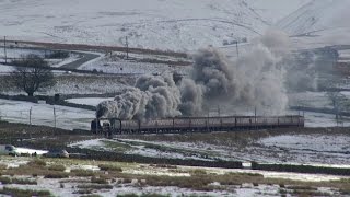 LMS 46233 battles over Shap in the snow on the Winter Cumbrian Mountain Express 31/1/15.