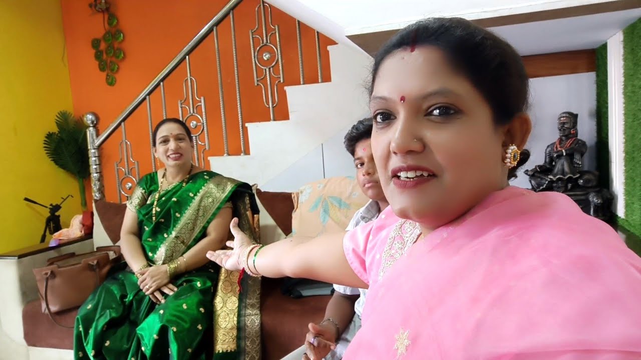 साक्षात लक्ष्मी दिसते नंदुबाई या साडीत😍दुसऱ्या बहिणीच्या घरी आलो आज👍 मावशीच्या हातून गाडीची पूजा 🙏