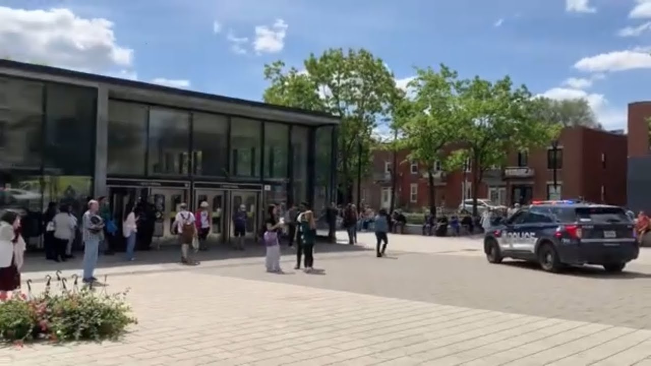 Montreal Metro Service Disruption 5!
