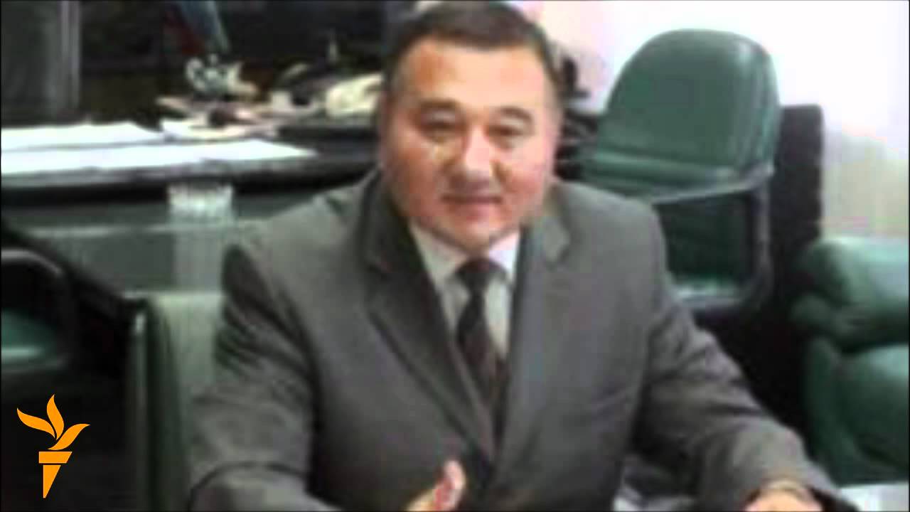 Uzbek Навоий комбинати ишчилари раҳбариятдан норози