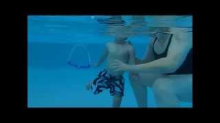 Baby Swimming as Enrichment: Play Ball, Swim Soft, Go to Bottom screenshot 3