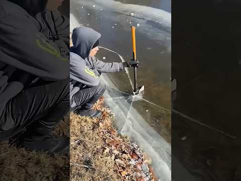 Winter is a magician #satisfyling #asmr #ice #snow #fyp #oddlysatisfying