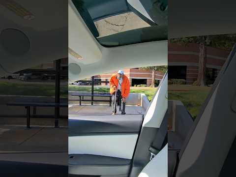 Sharing Pizza In Sacramento Fyp Sacramento Actsofkindness