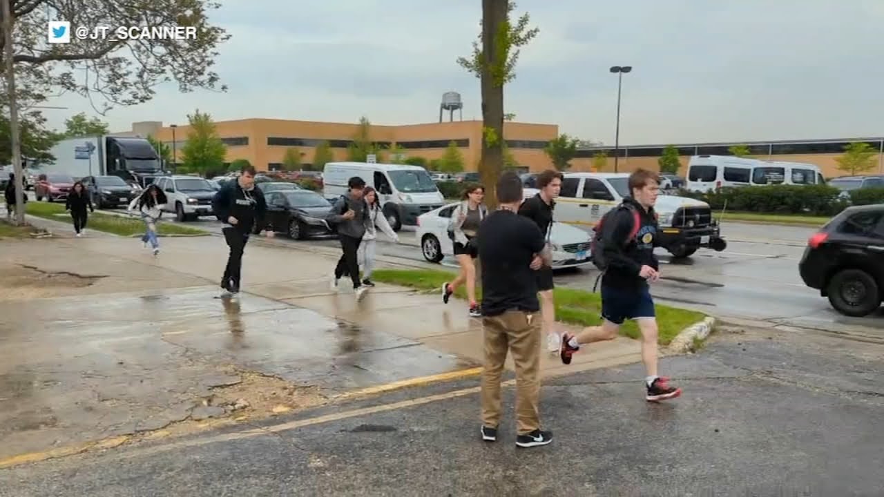Maine West High School lockdown prompted by false 'active shooter ...