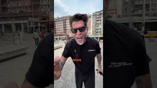 Vincono gli architetti o il gusto del panino?🤬🍔