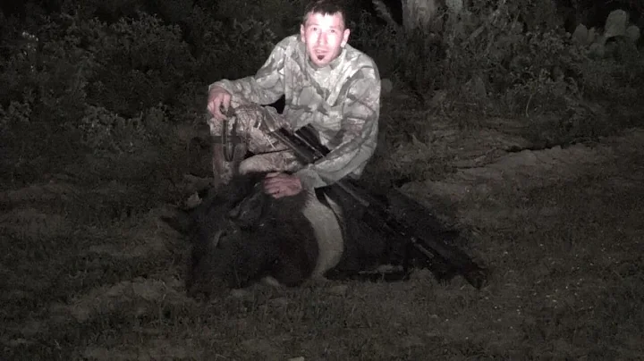 Feral Hog Hunting Texas, Double Tap! Big Wild Boar Down!
