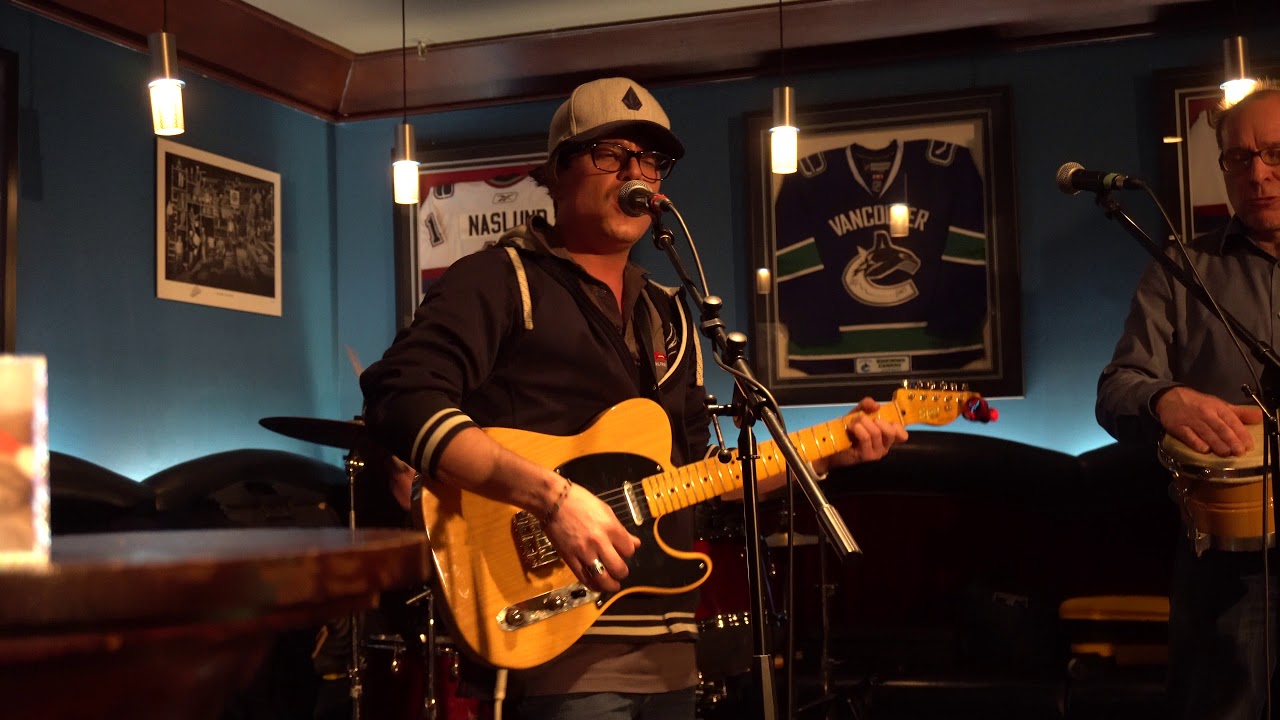 Nothing More Than A Robot (BAND VERSION)     Manu Reymond