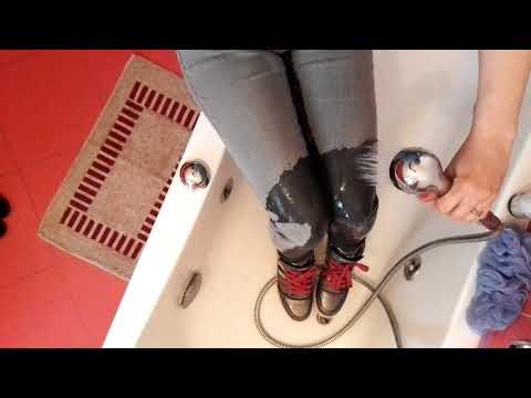 Wetlook - Aurora in bathtub with jeans, t-shirt and Adidas