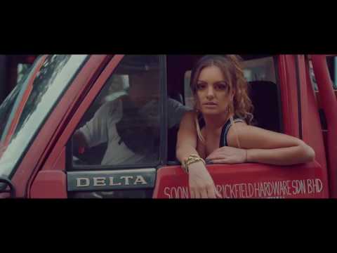 Alexandra Stan   Boy Oh Boy Official video